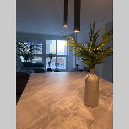 Precioso Apartamento A Estrenar En Centro De Nerja Eksteriør billede